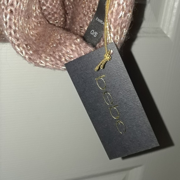 BEBE. Infinity Scarf golden shimmer versatile cozy winter - Picture 2 of 3